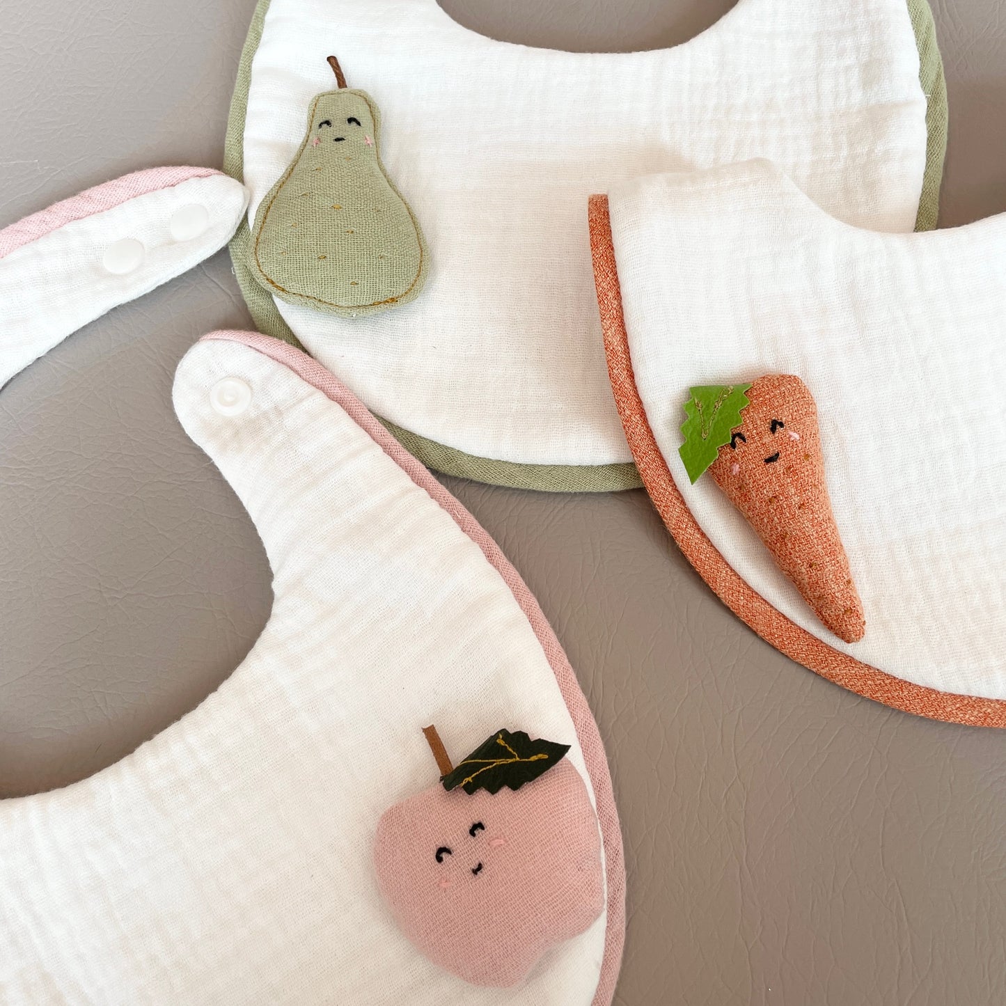 Friend Bib
