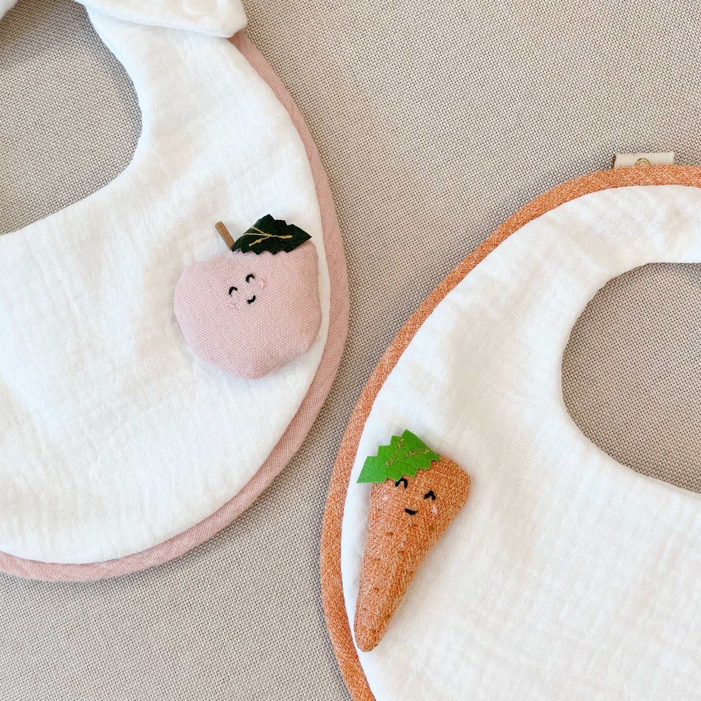 Friend Bib